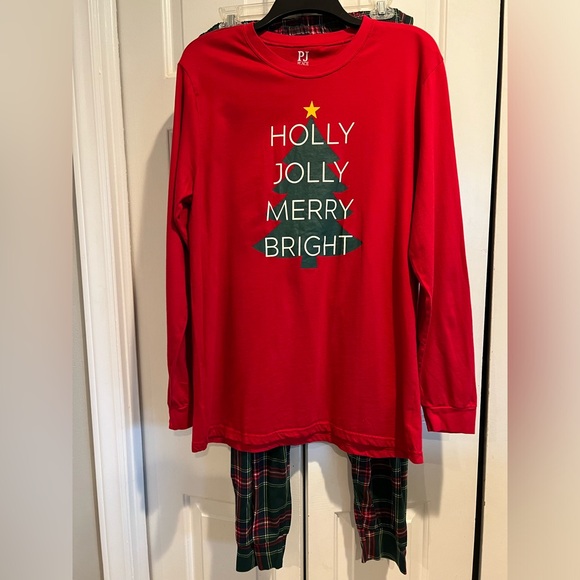 2 Pc X-Mas PJ Set🎄 by PJ PLACE - Red & Green Plaid Jogger Style Pants & Red Top - Picture 7 of 11